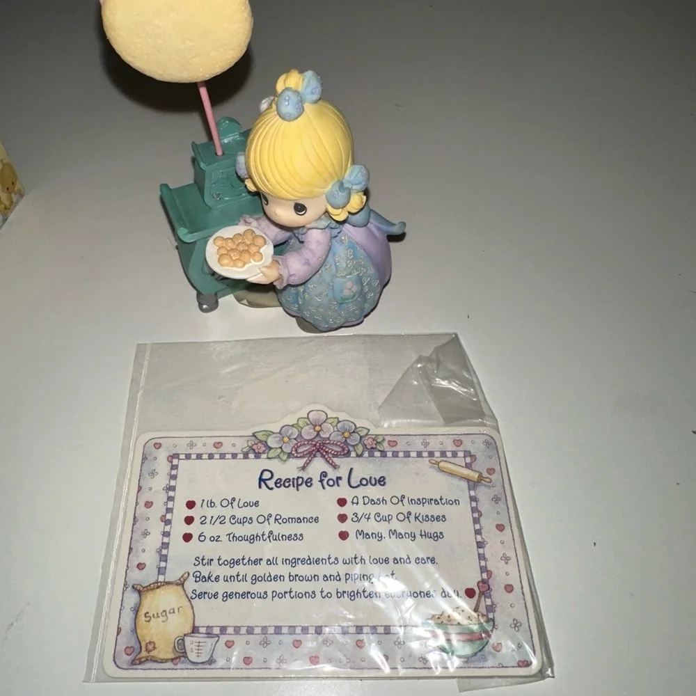Precious Moments Blue‎ and Yellow Figurine